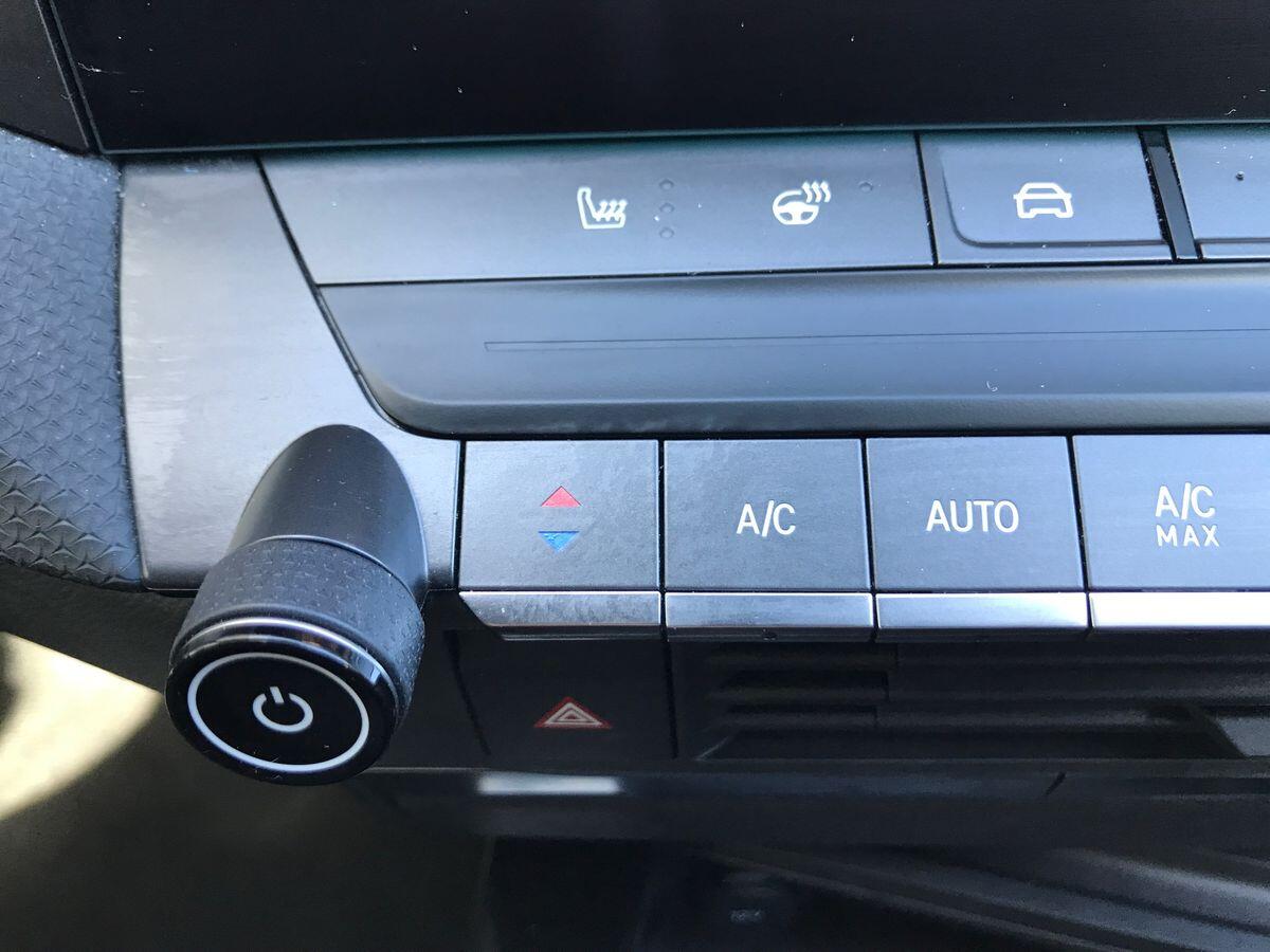 Vauxhall Astra view 18