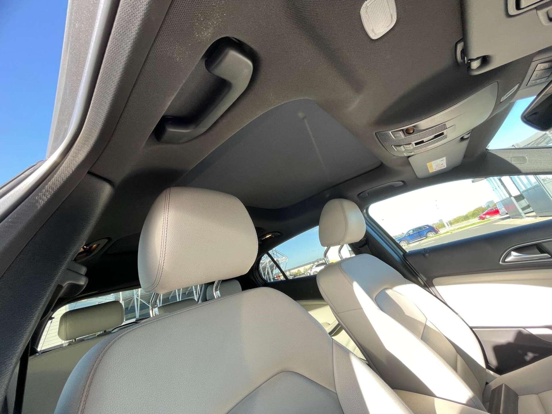 Mercedes-Benz Gla view 39