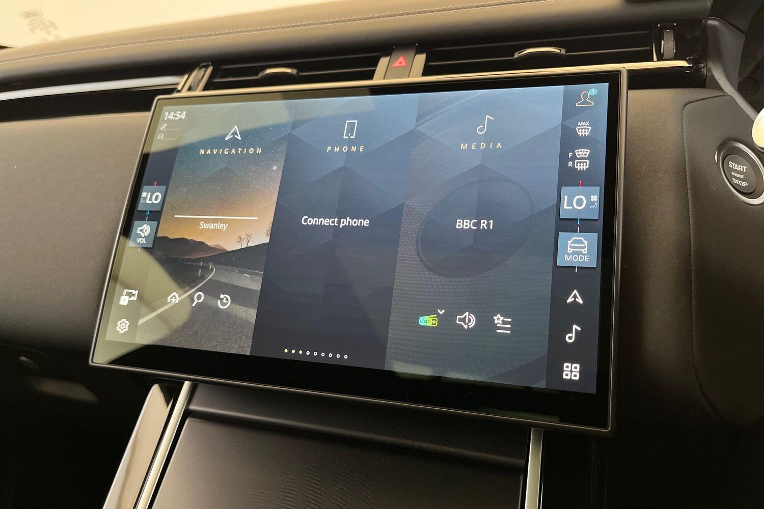 Land Rover Range Rover Velar view 23