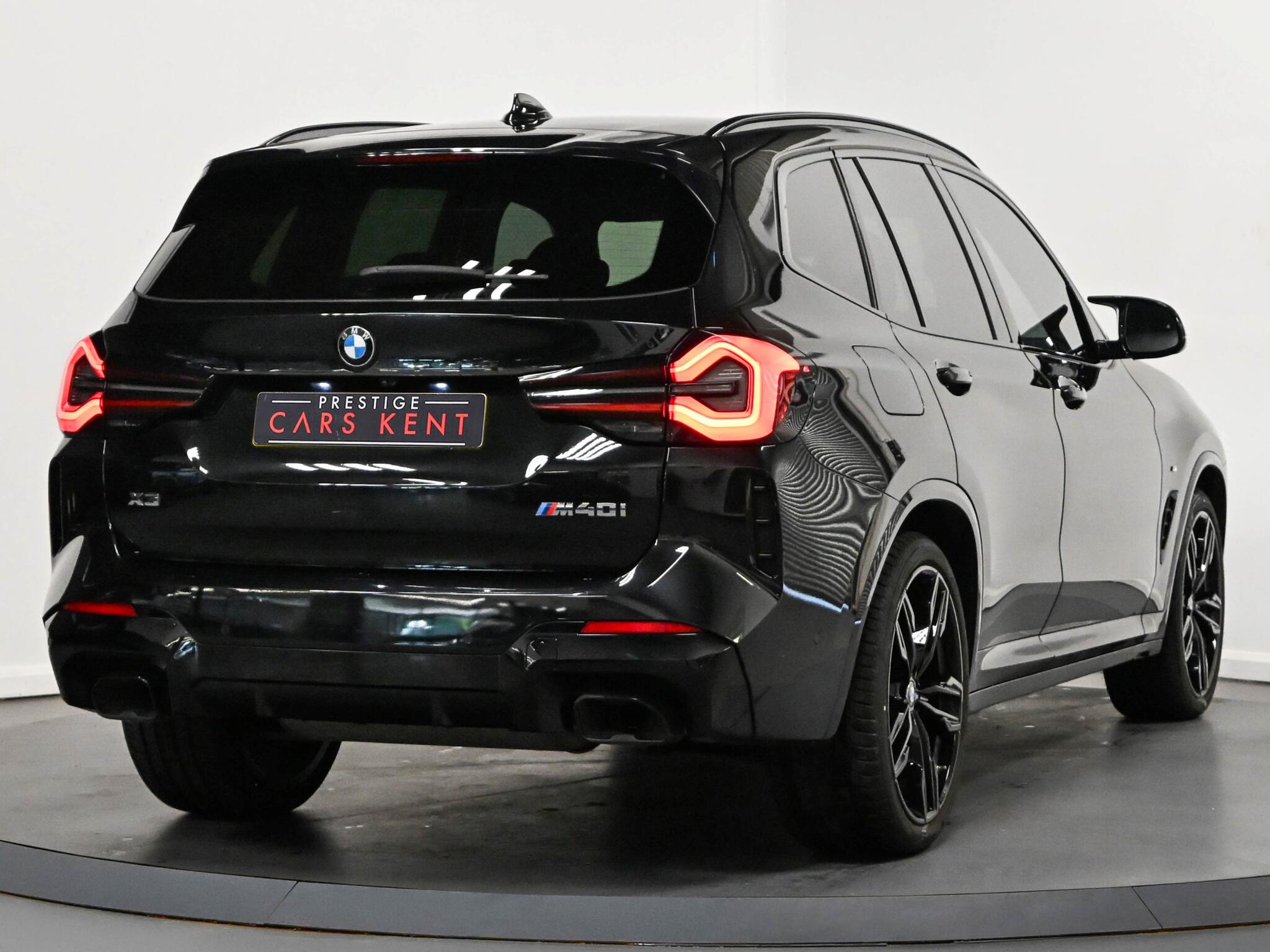 BMW X3 view 26