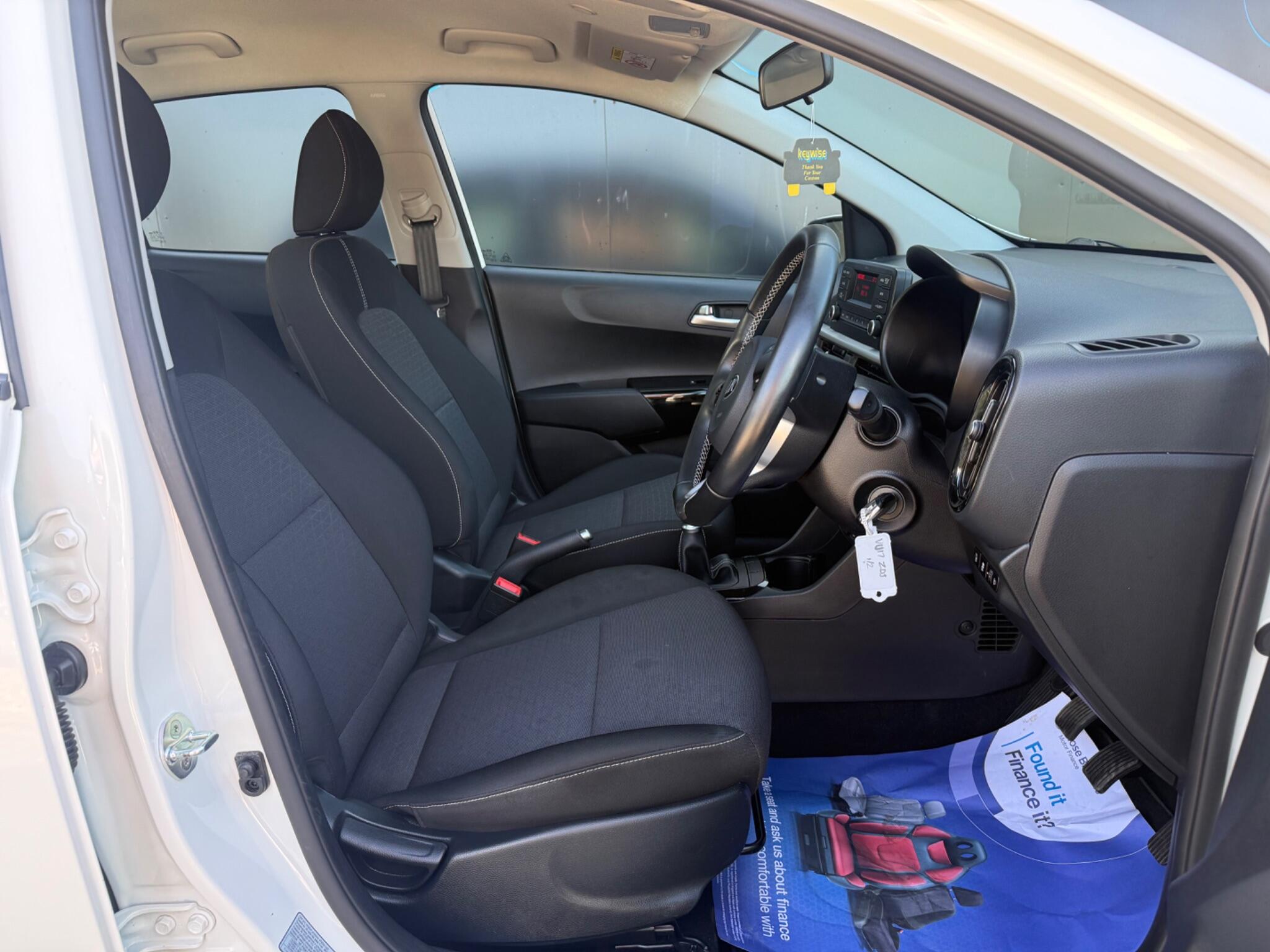 Kia Picanto view 17