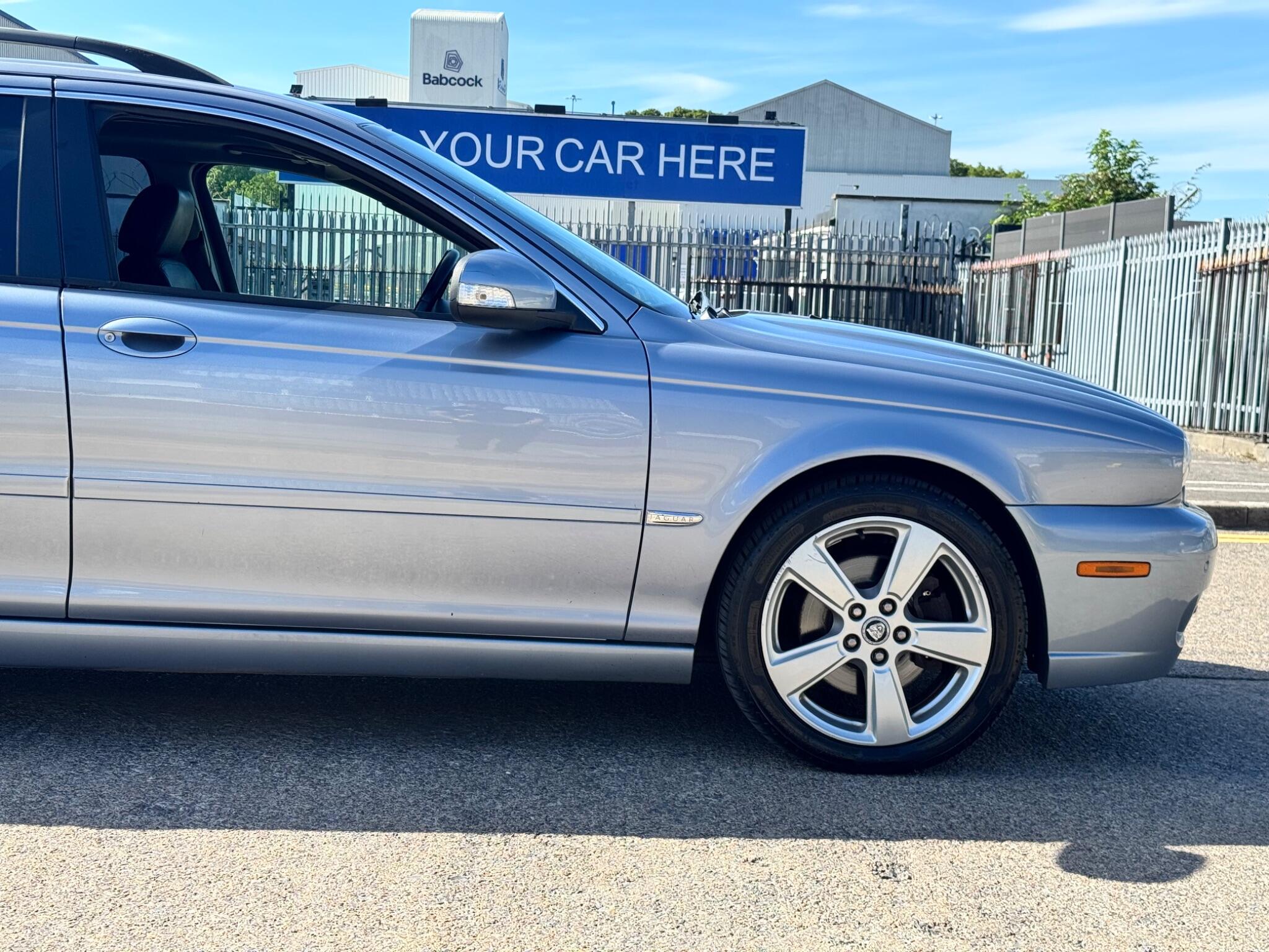 Jaguar X-Type view 16