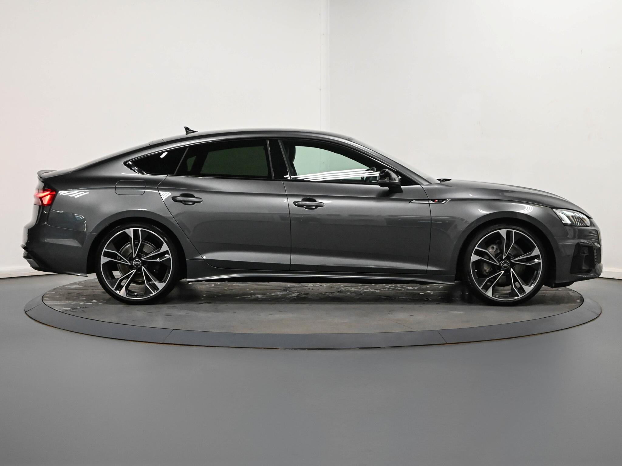 Audi A5 view 42