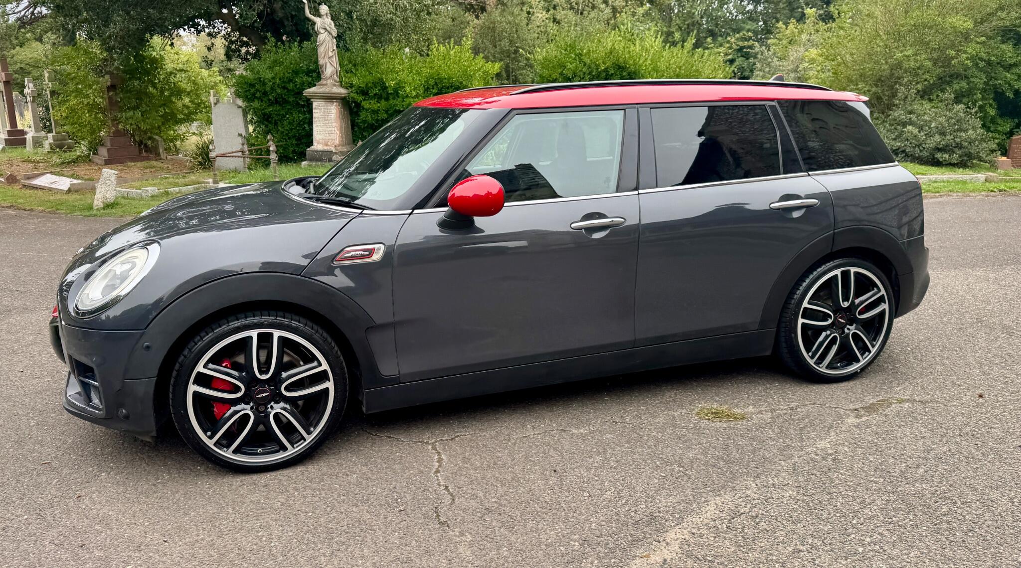 Mini Clubman view 16
