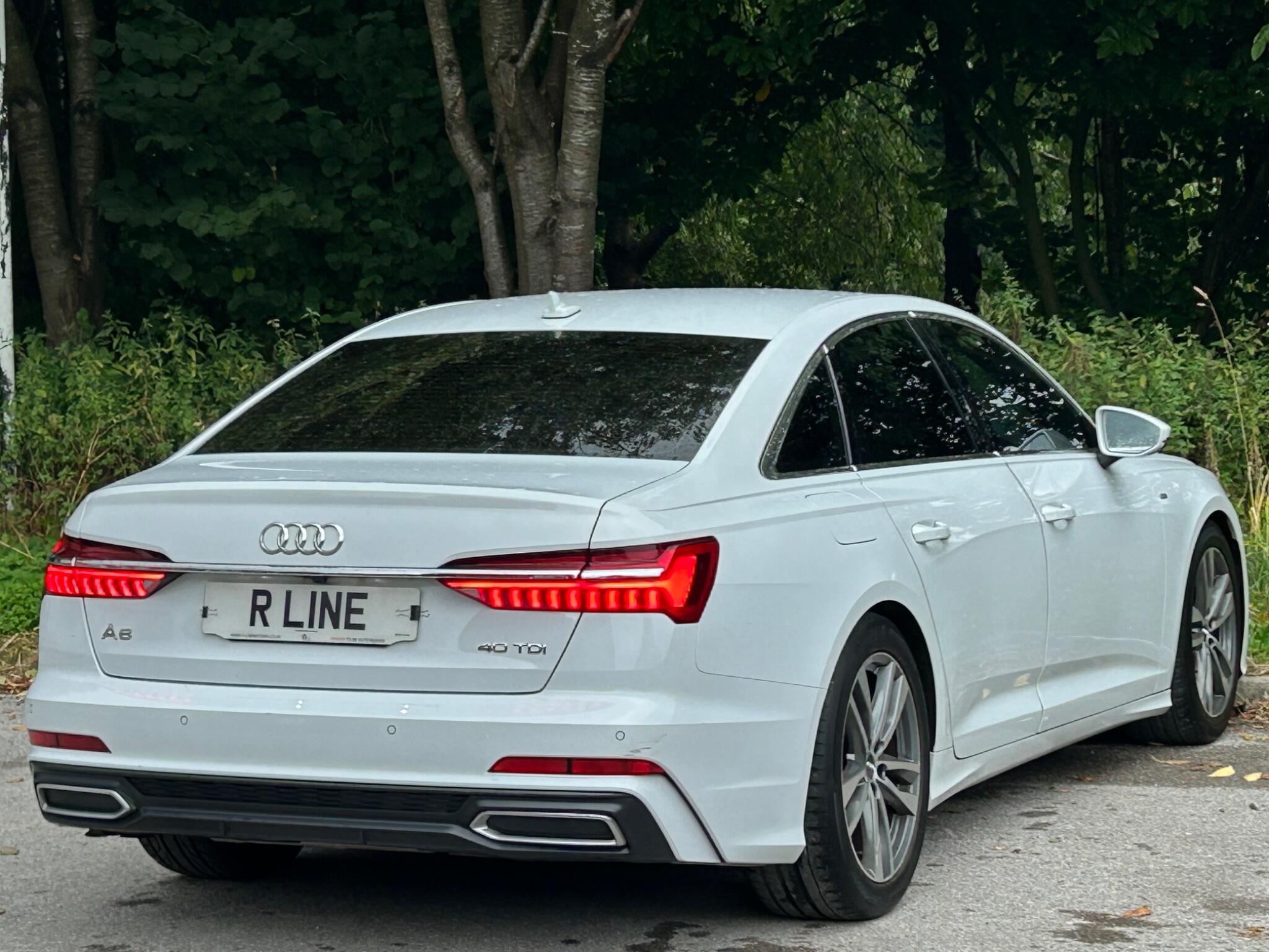 Audi A6 view 11