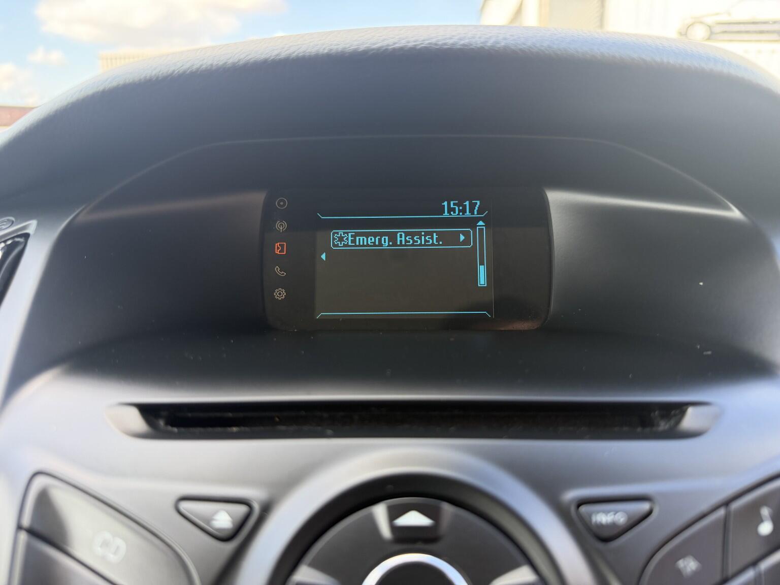 Ford Focus view 38