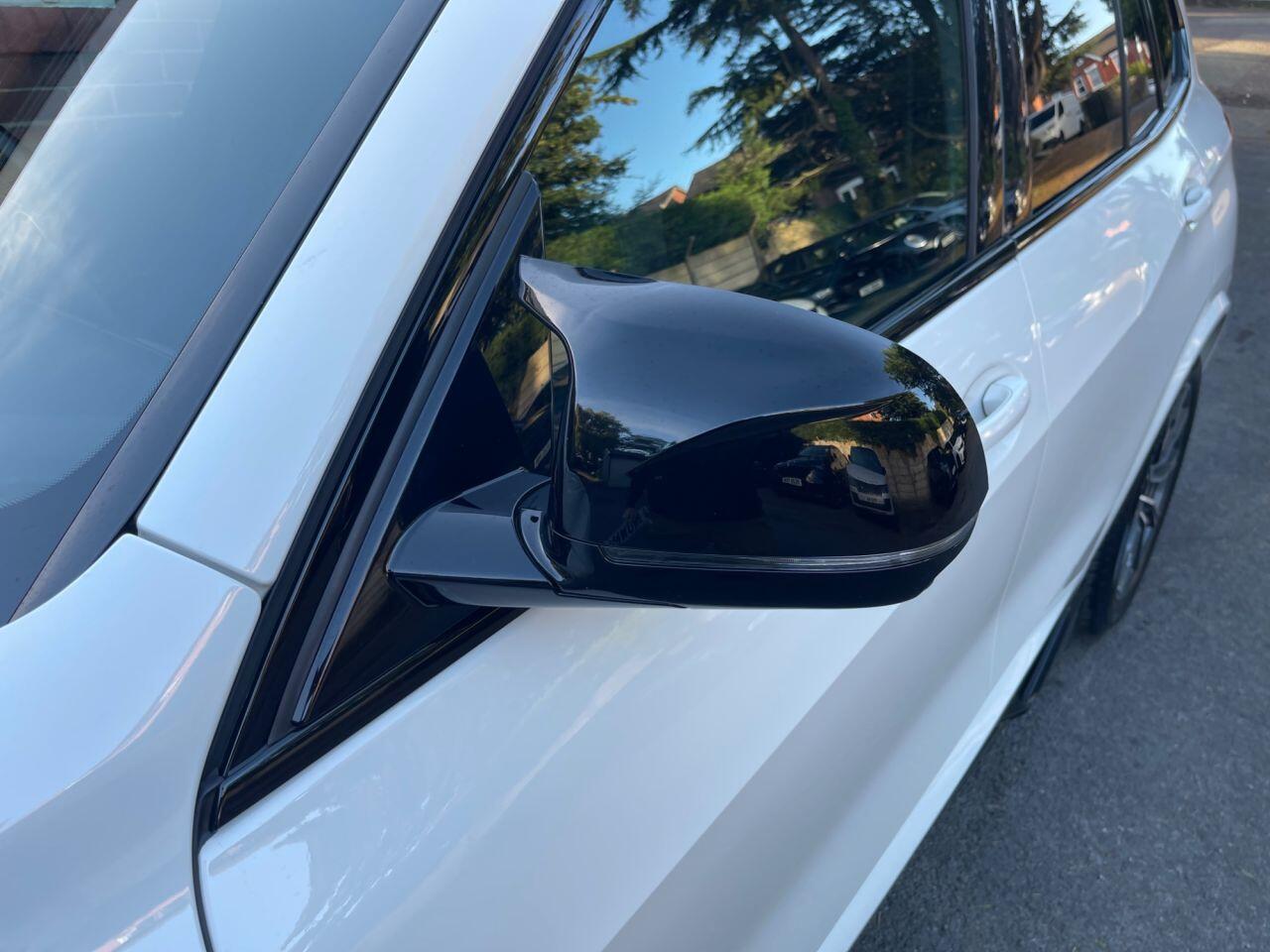 BMW X5 view 32