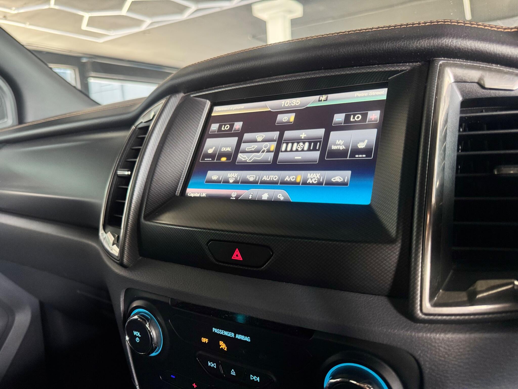 Ford Ranger view 40