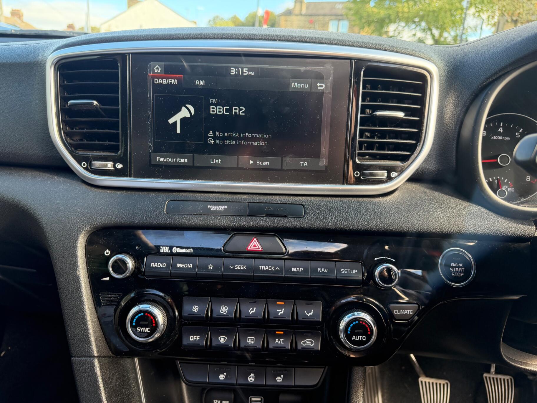 Kia Sportage view 18