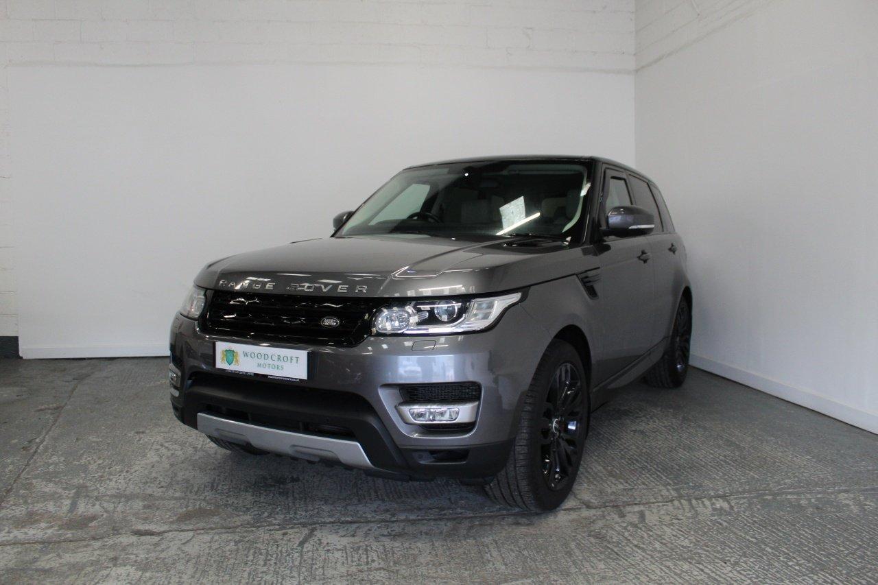 Land Rover Range Rover Sport view 2