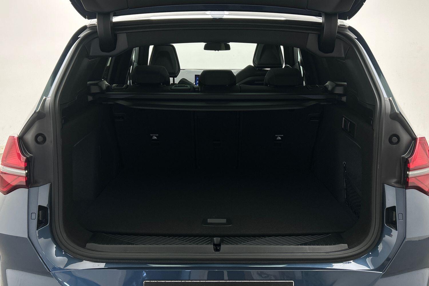 BMW X3 view 13