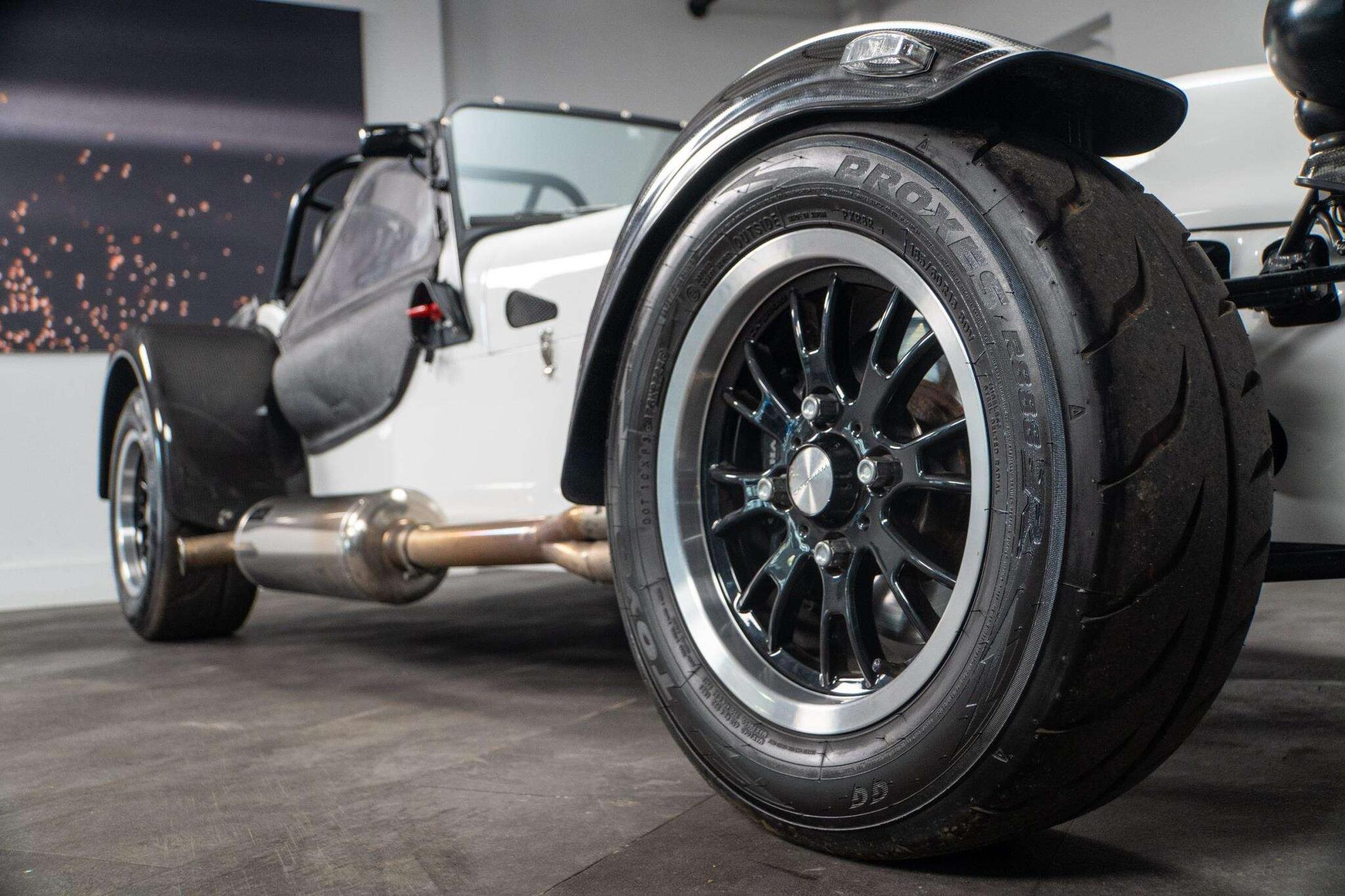 Caterham Seven view 13