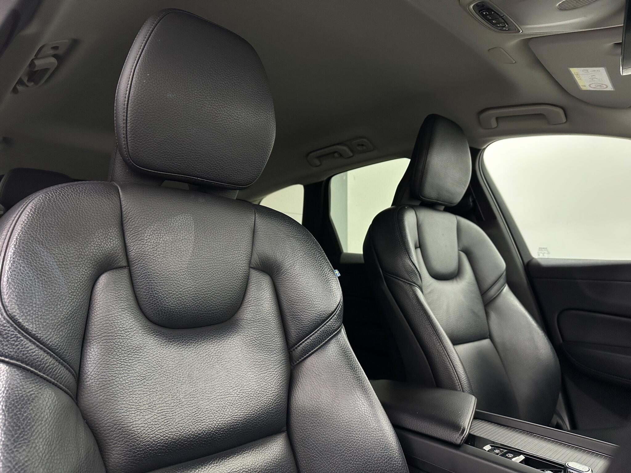 Volvo XC60 view 33
