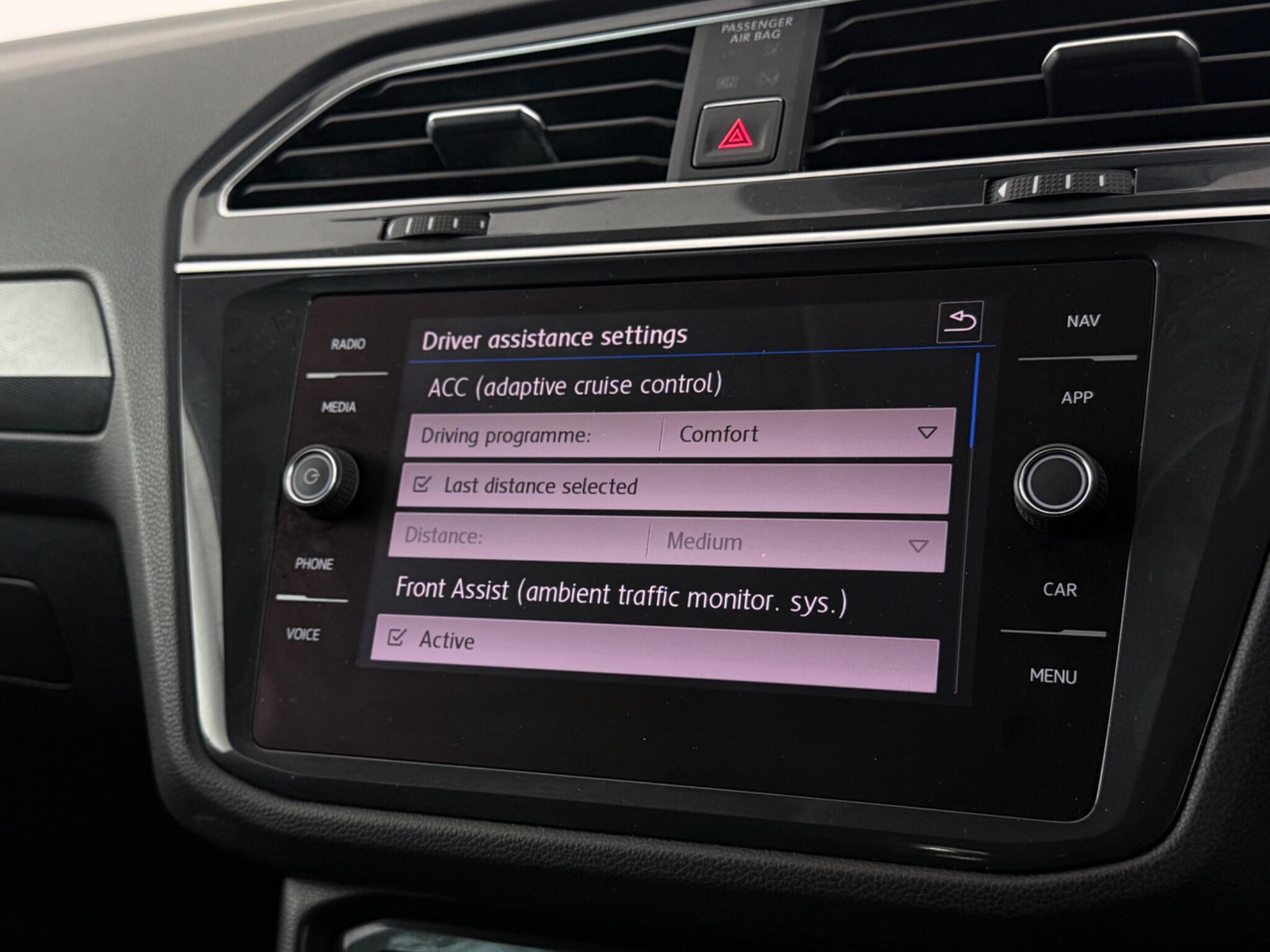 Volkswagen Tiguan view 27