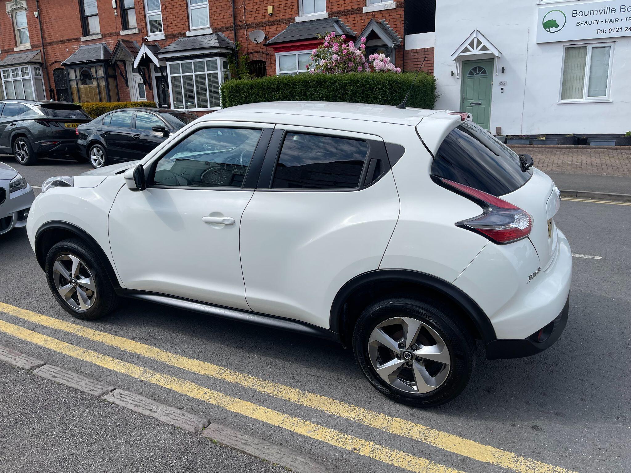 Nissan Juke view 17