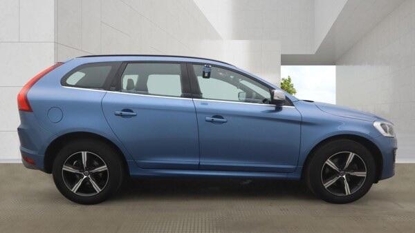 Volvo XC60 view 8