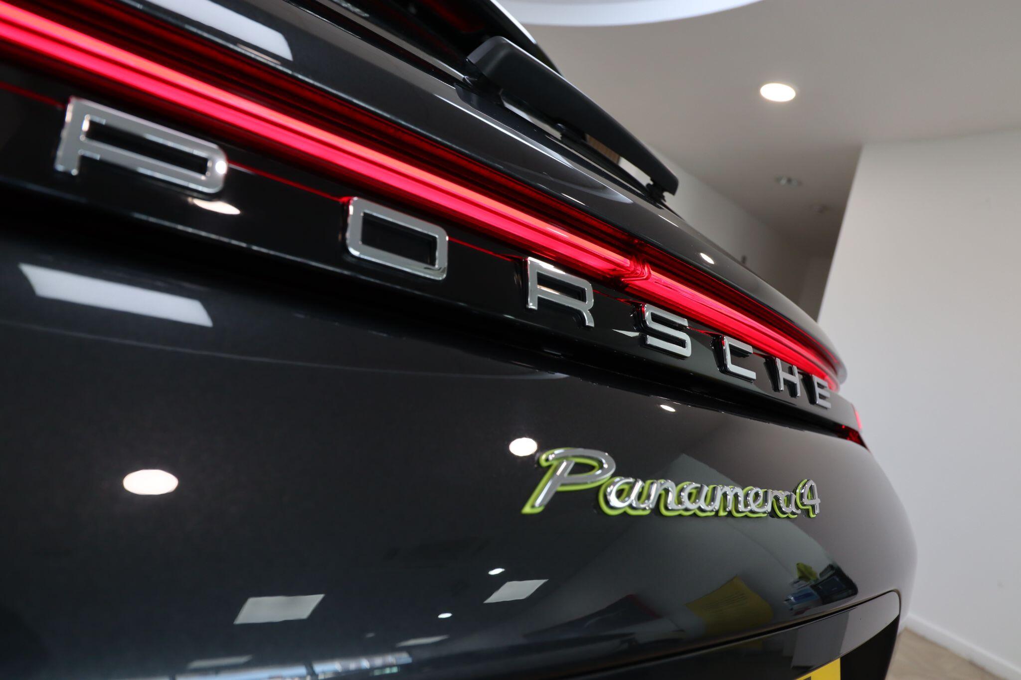 Porsche Panamera view 59