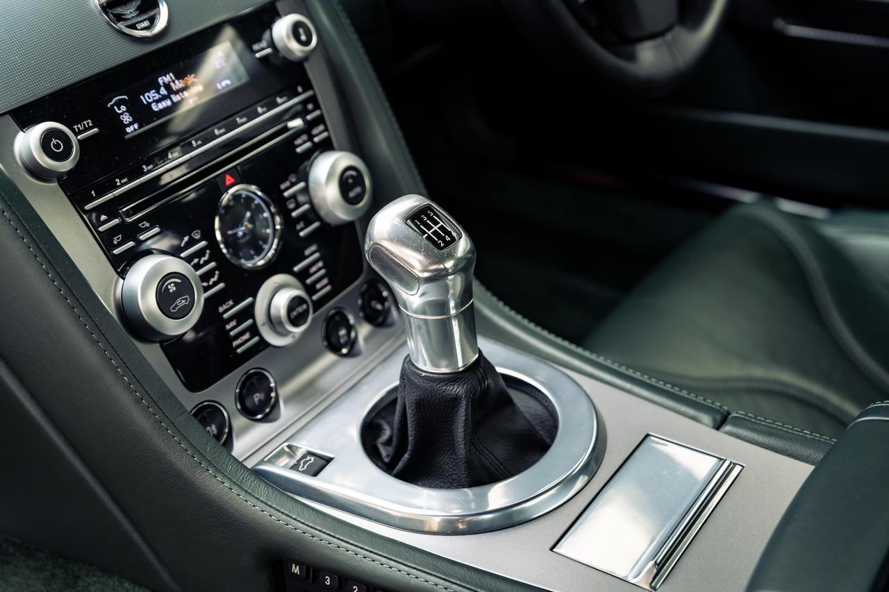 Aston Martin DBS view 21