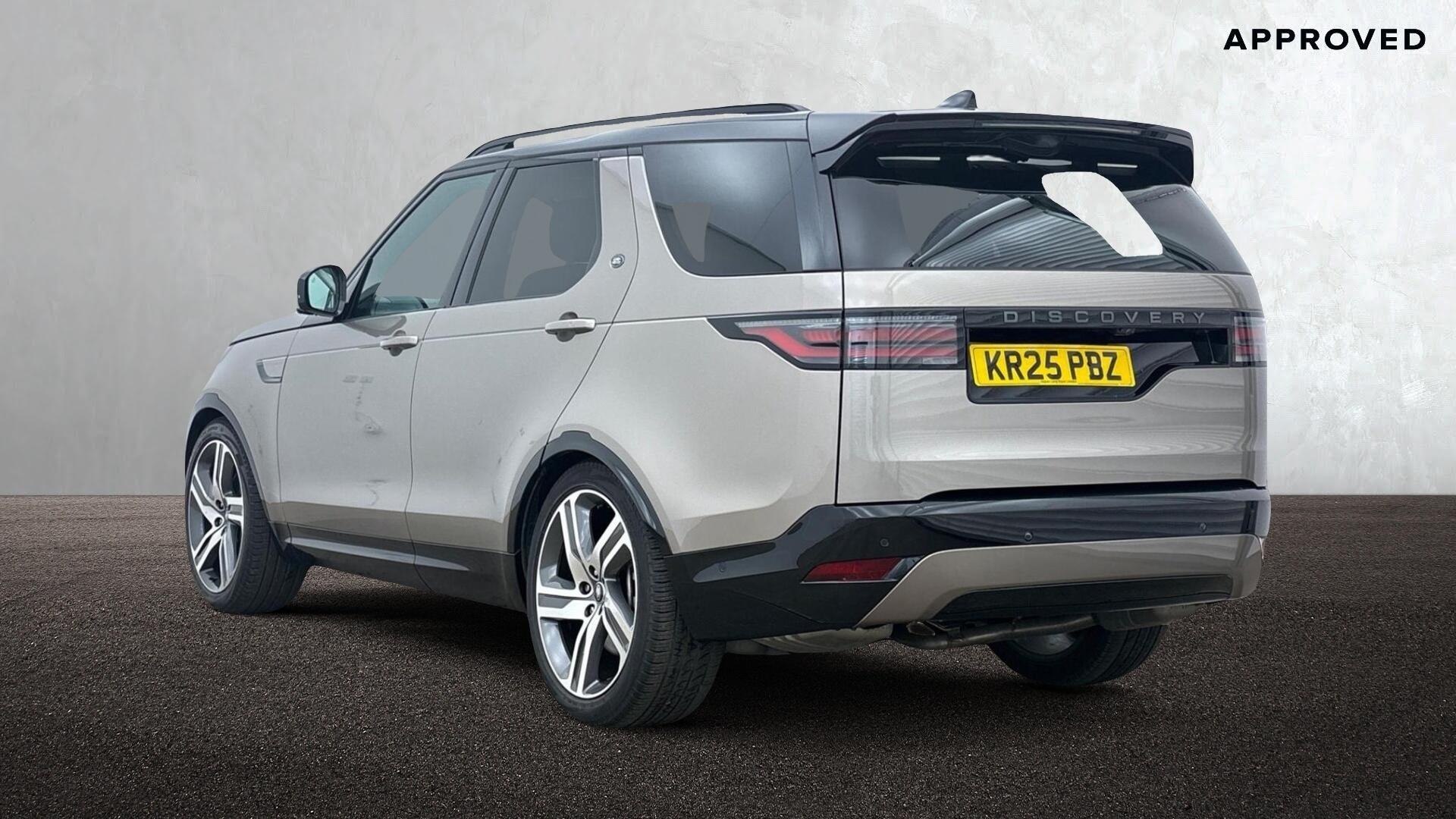 Land Rover Discovery view 2