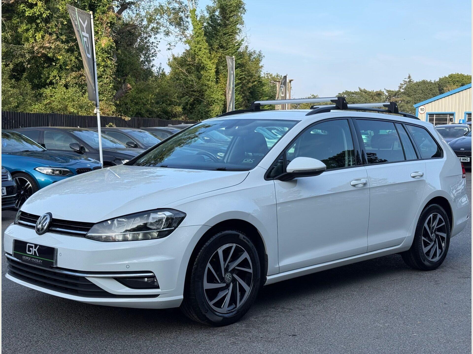 Volkswagen Golf view 11