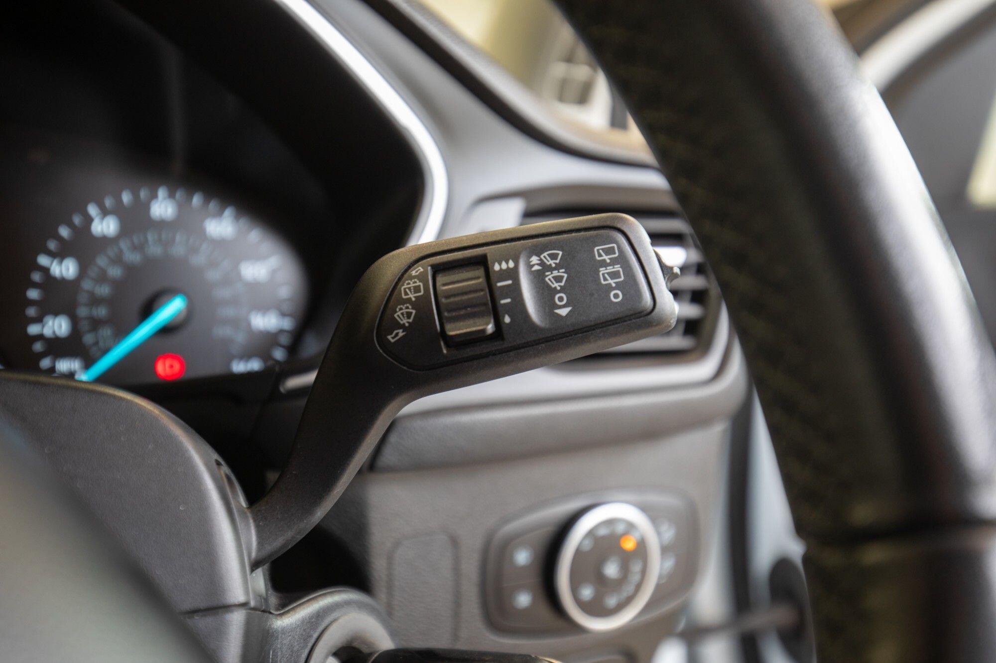 Ford Focus view 17
