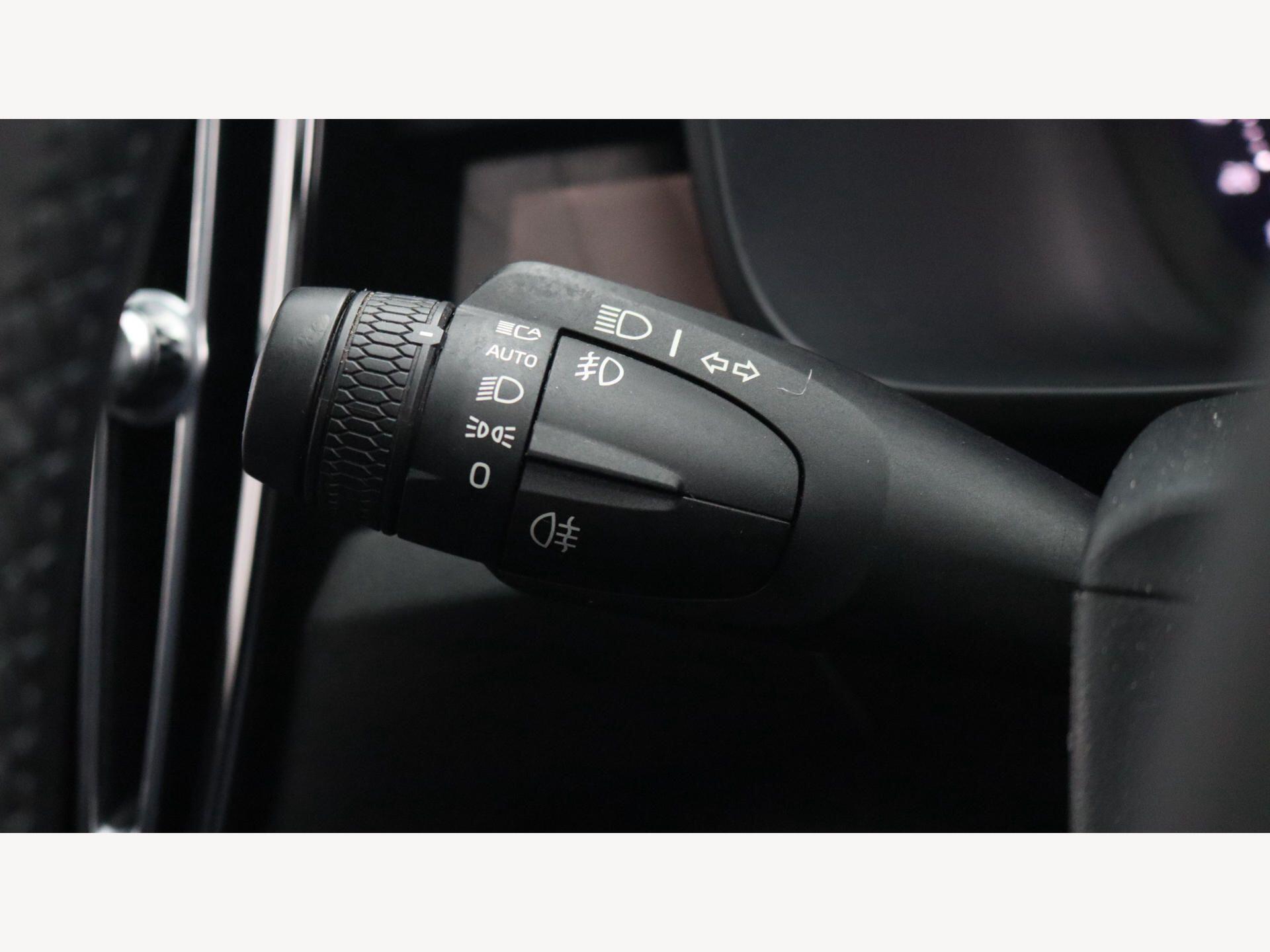 Volvo XC40 view 20