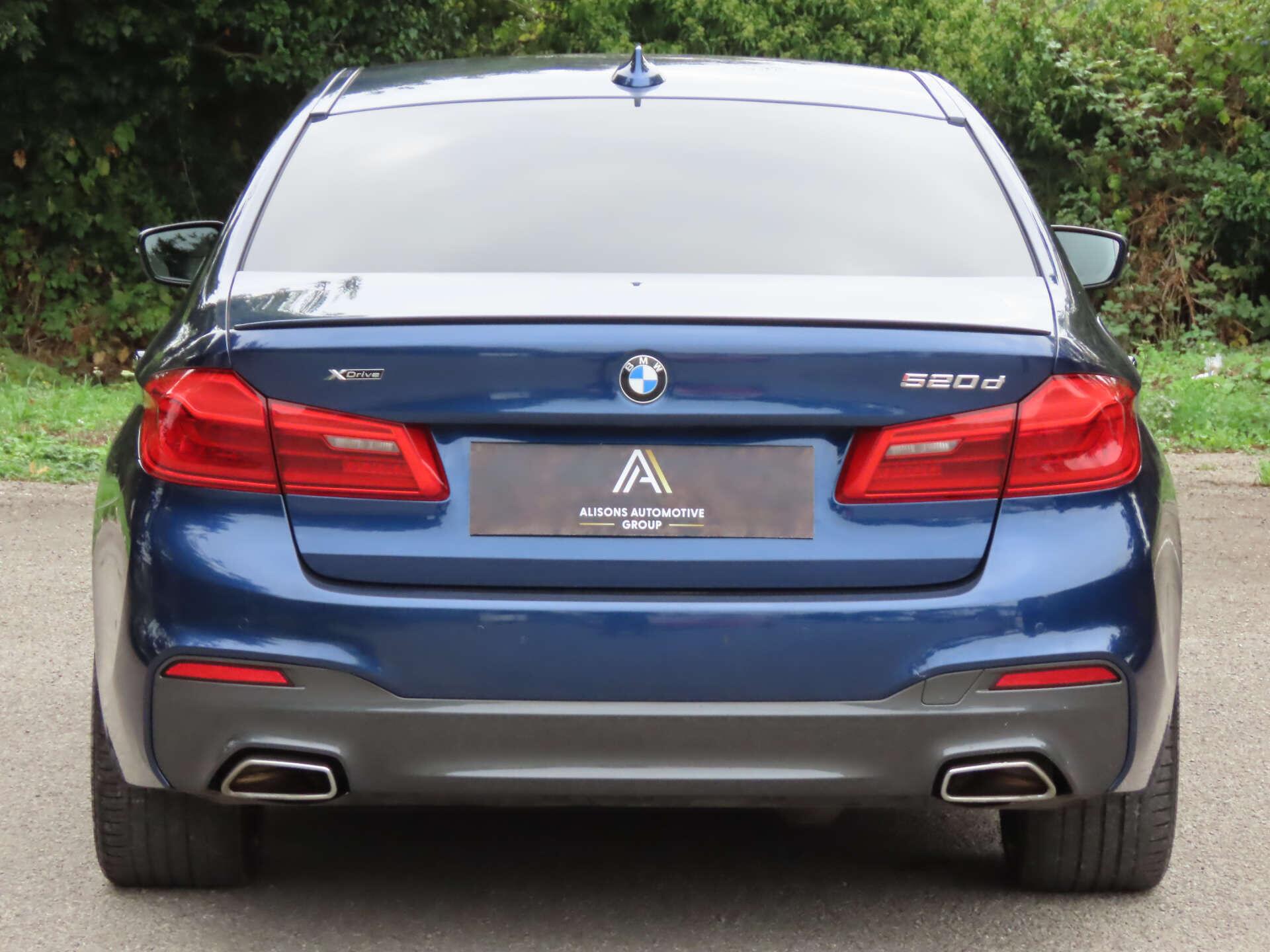 BMW 5 Series view 5