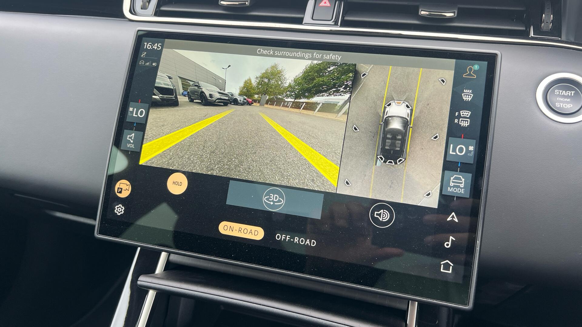 Land Rover Range Rover Evoque view 14