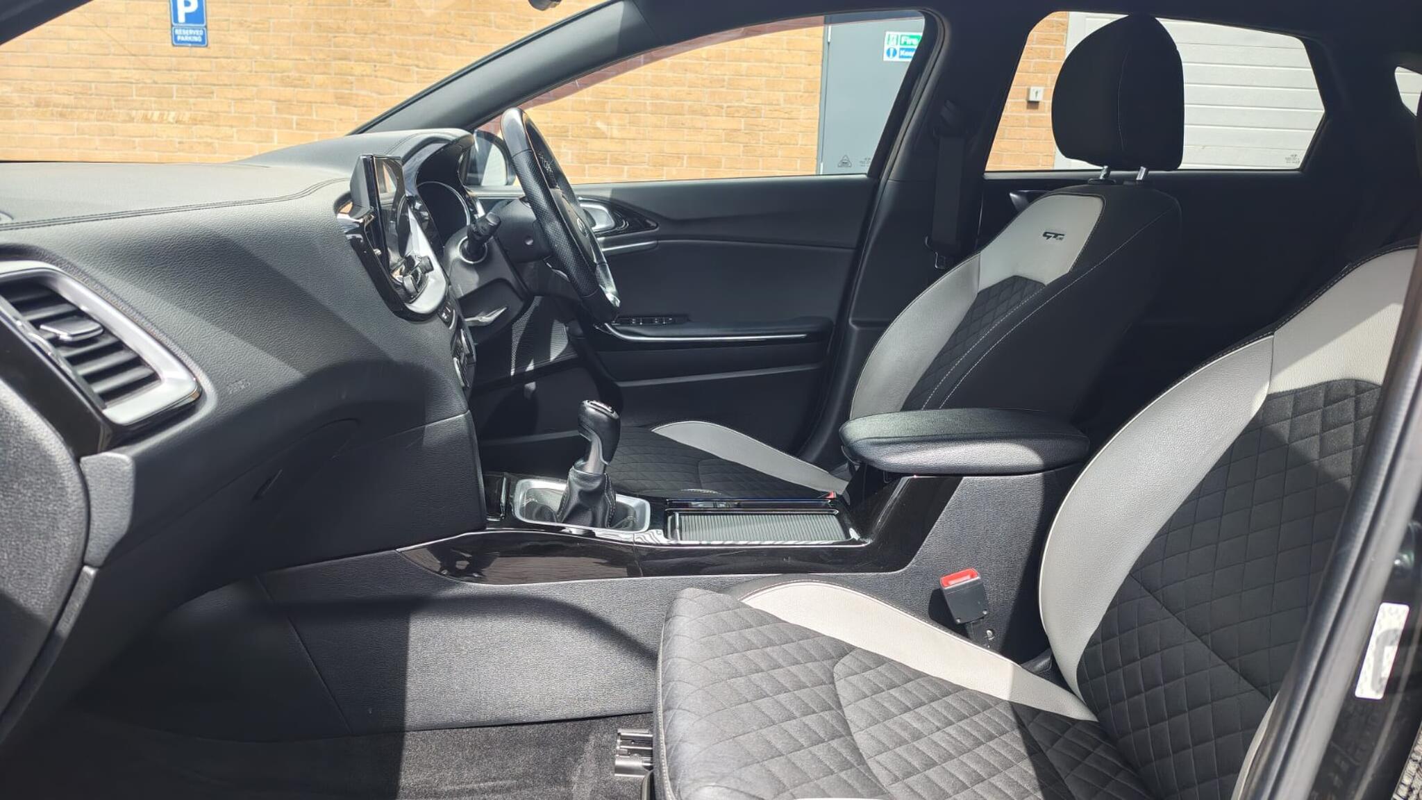 Kia Proceed view 21