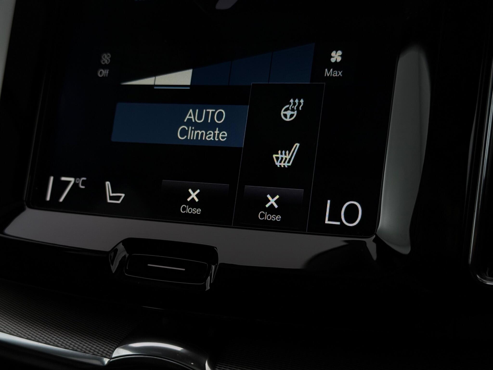 Volvo XC60 view 27
