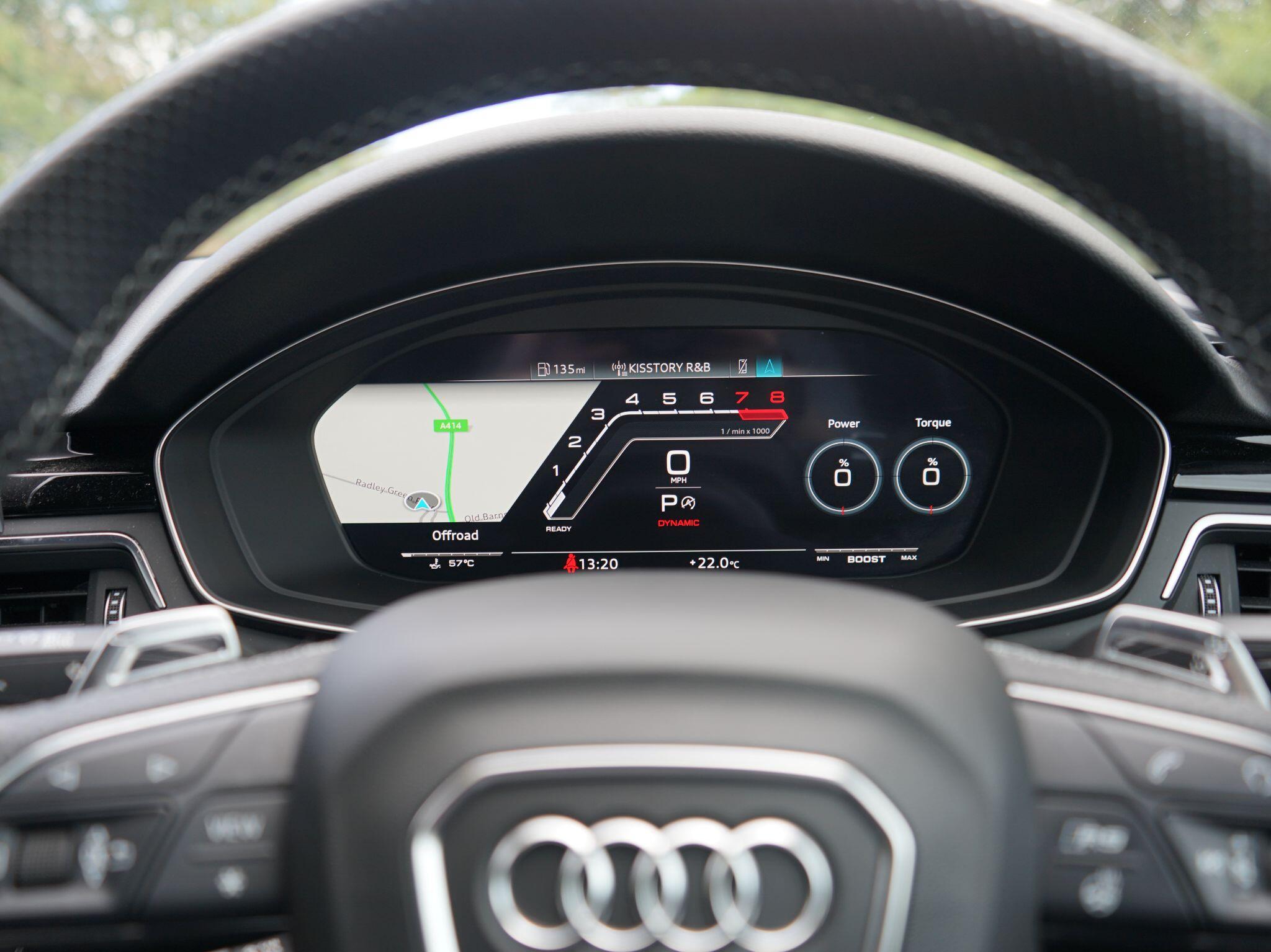 Audi RS4 Avant view 29
