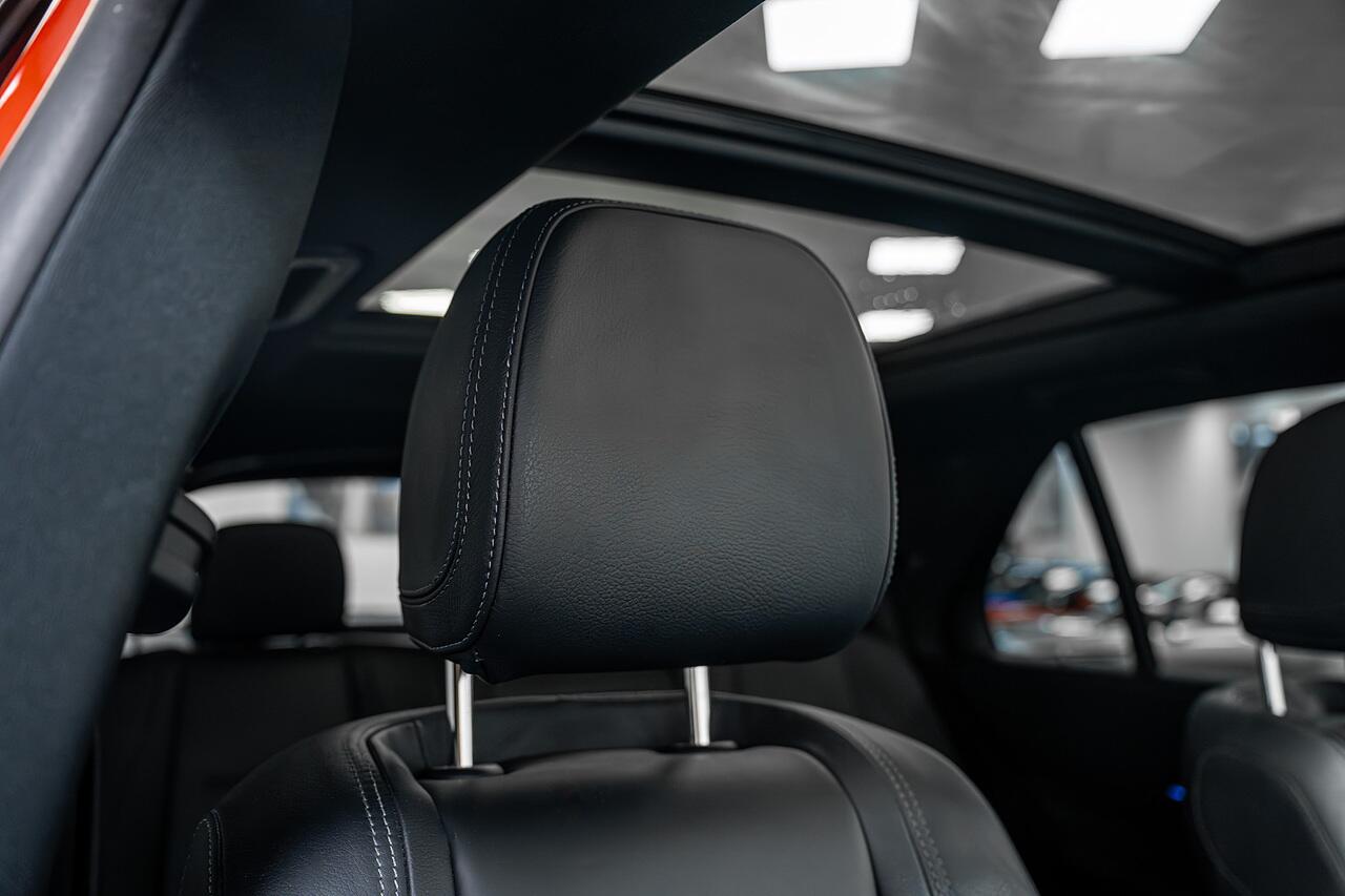Mercedes-Benz Gle view 29