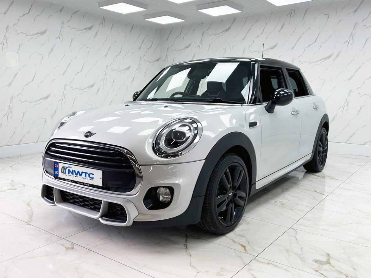 Mini Hatch view 6