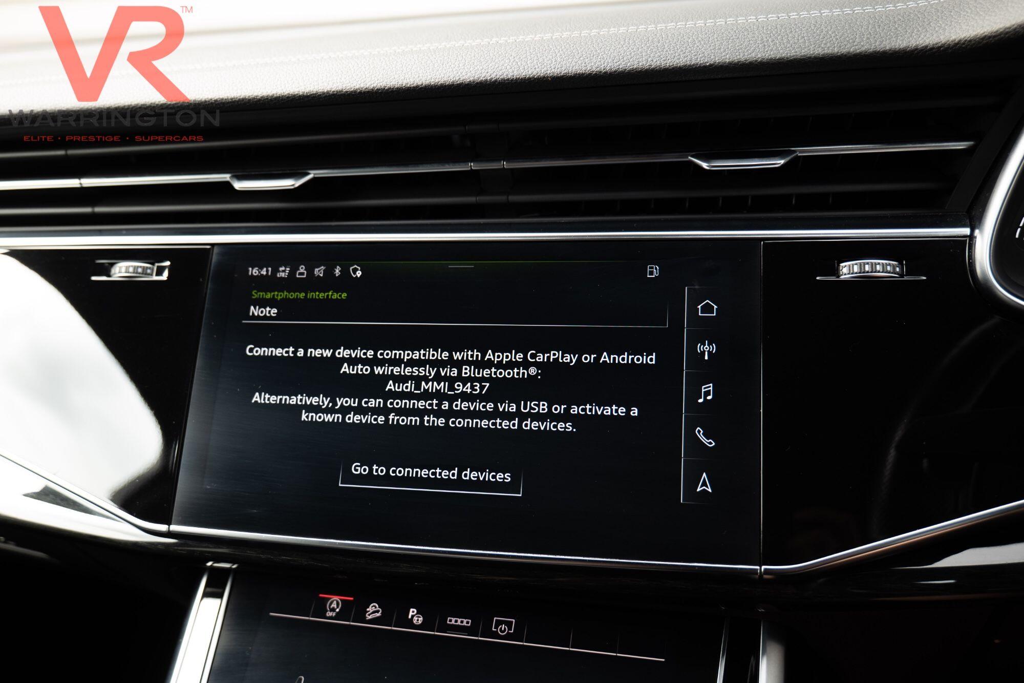 Audi Q7 view 33
