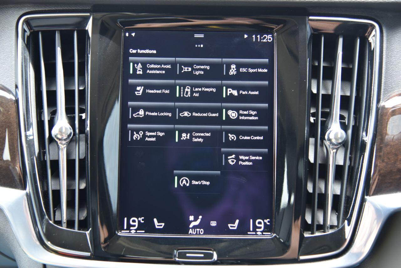 Volvo V90 view 42