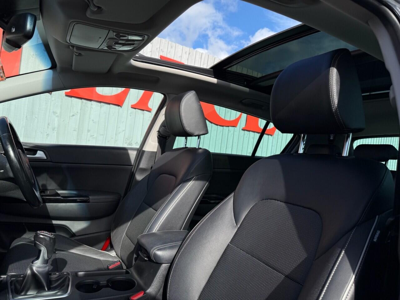 Kia Sportage view 34