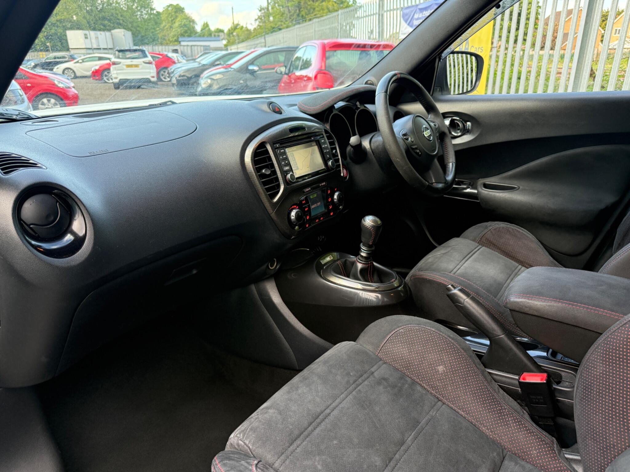 2015 Nissan Juke image 26