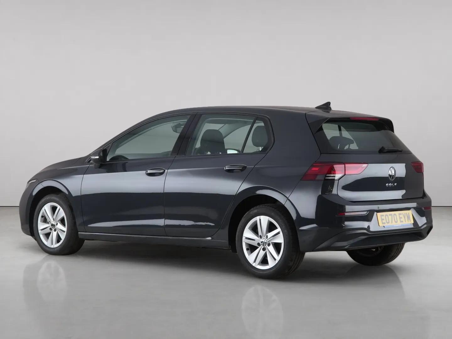 Volkswagen Golf view 8