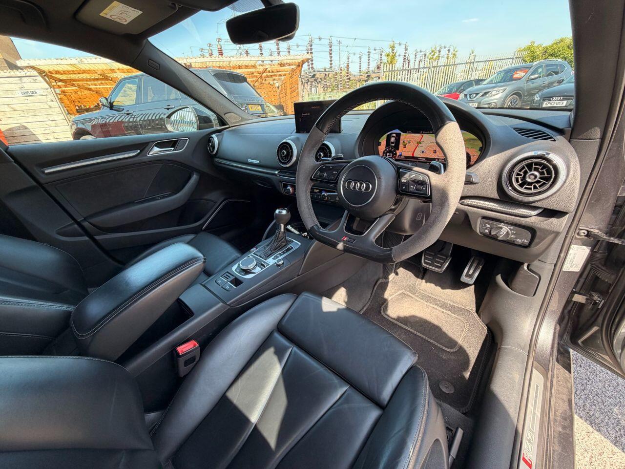 Audi RS3 view 19
