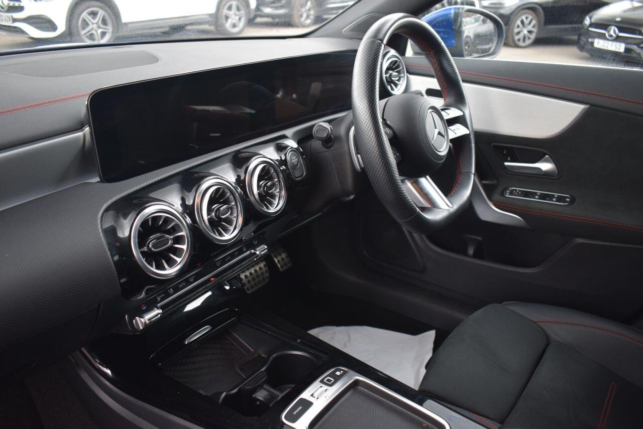 Mercedes-Benz Cla view 2