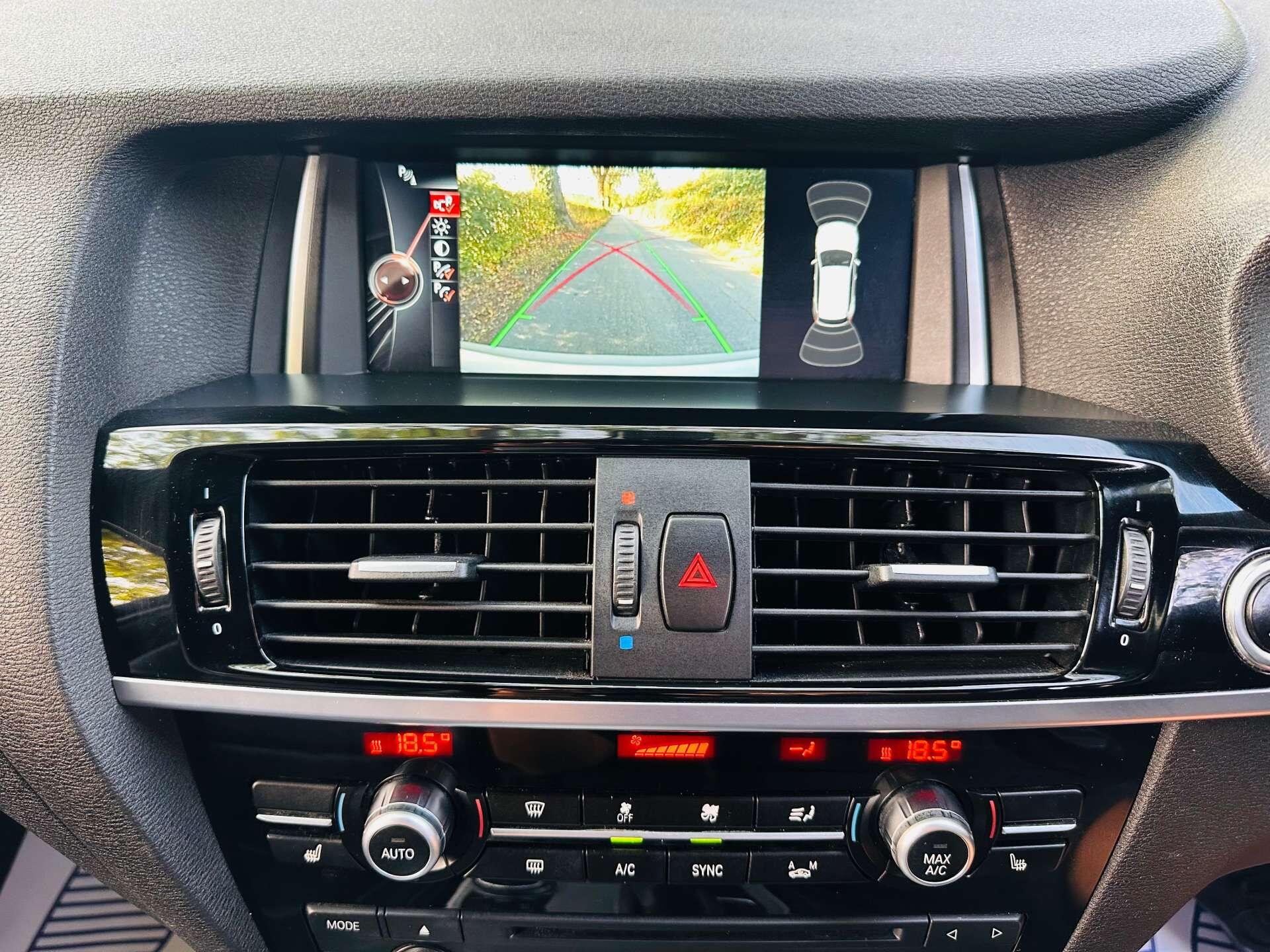 BMW X3 view 13
