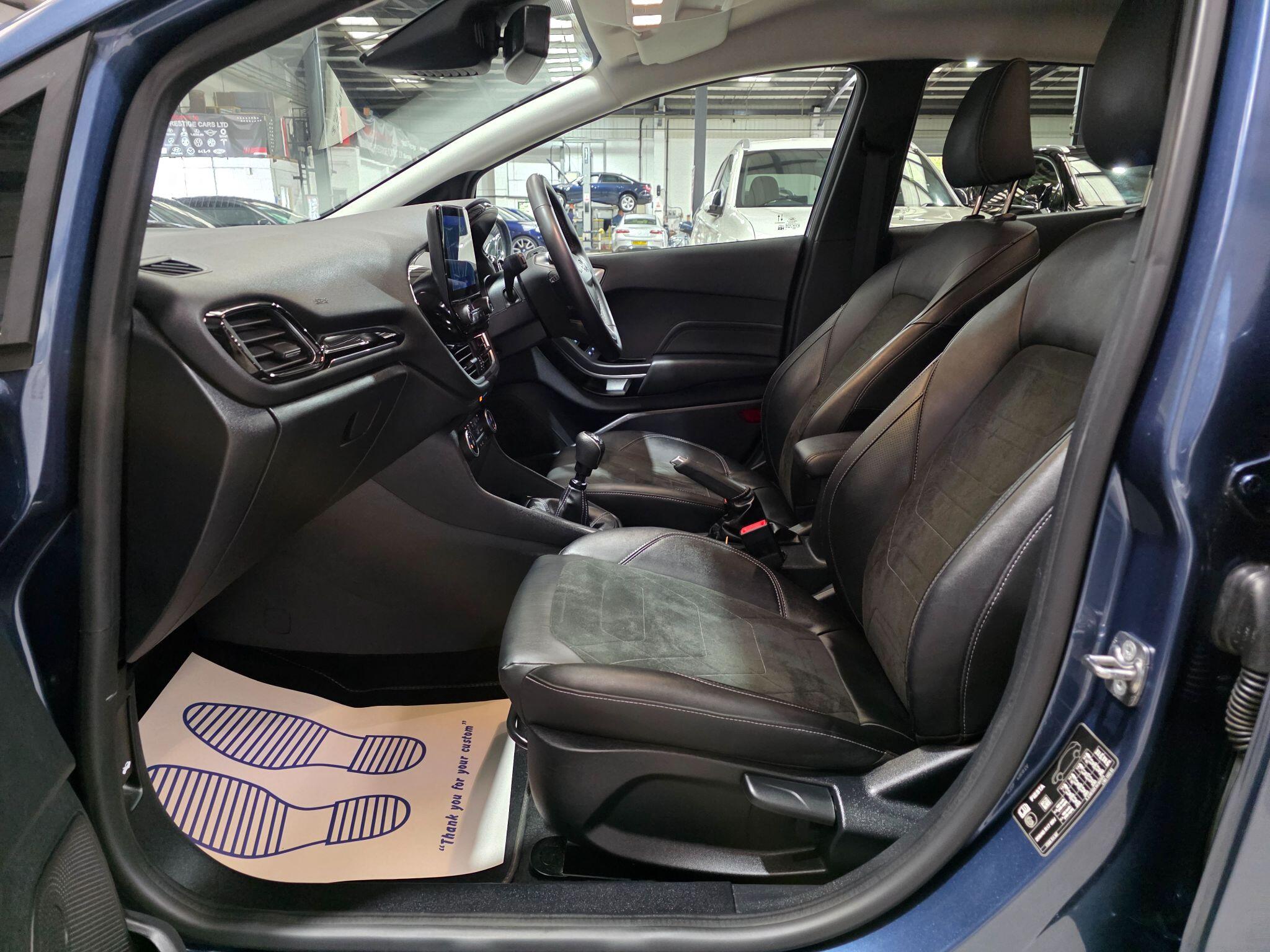 Ford Fiesta view 24