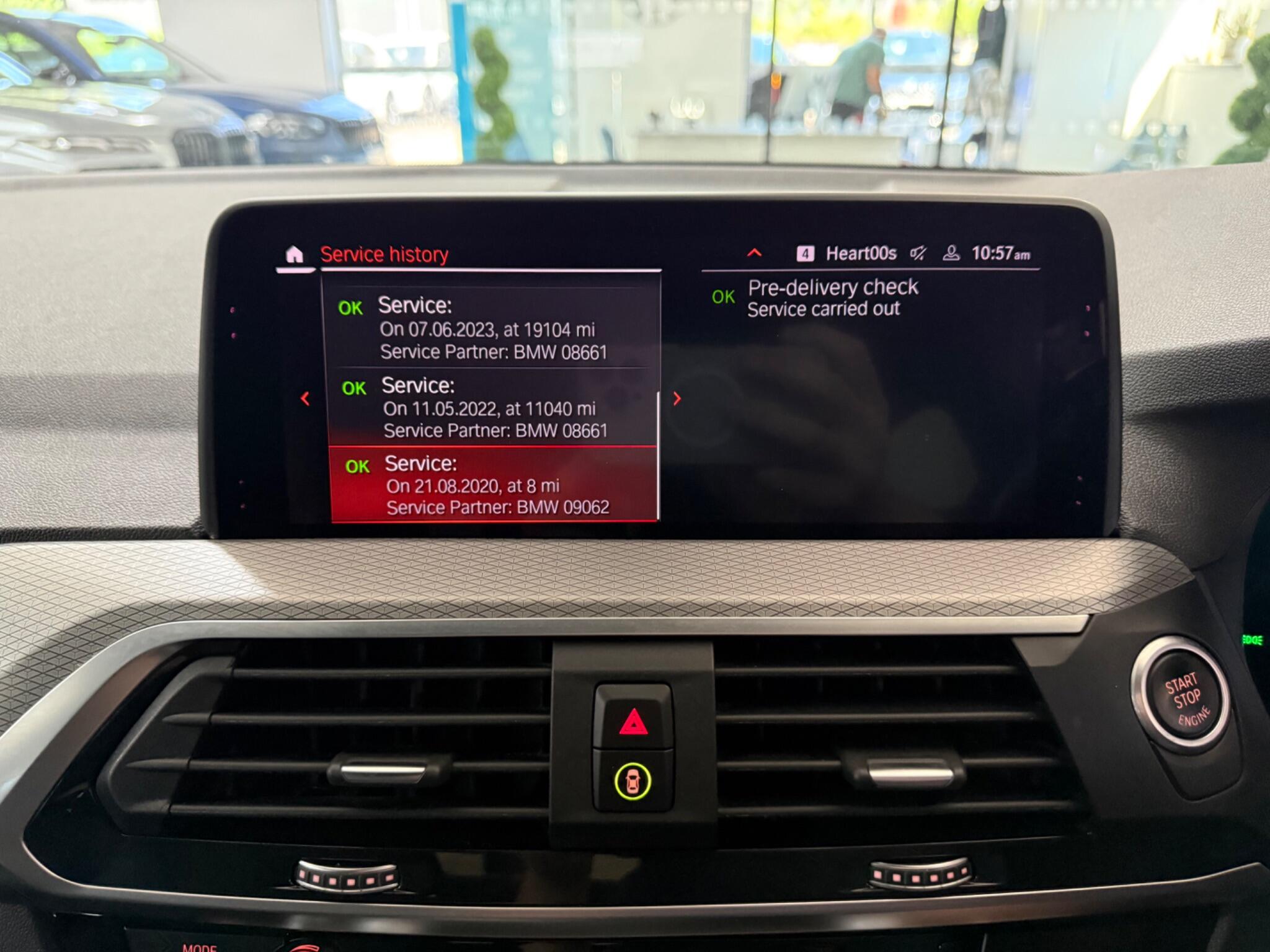 BMW X4 view 24