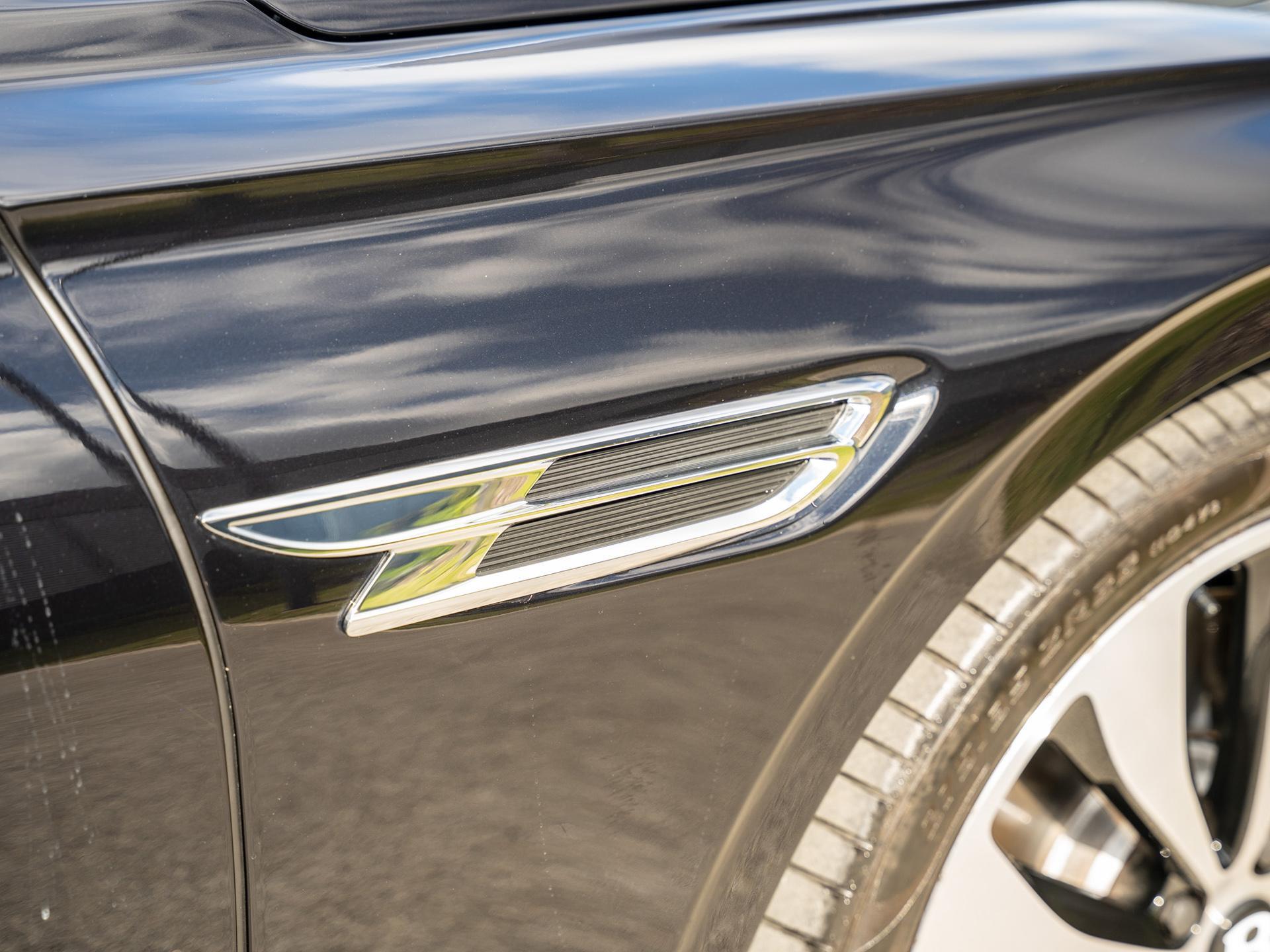 Bentley Flying Spur view 46