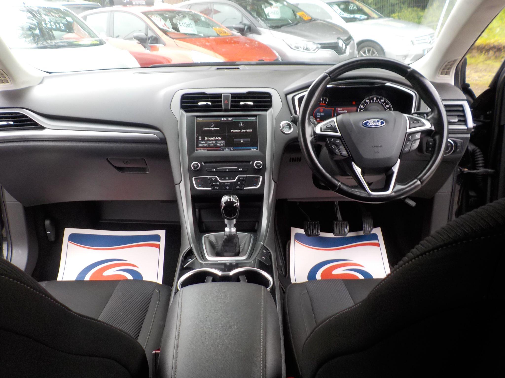 Ford Mondeo 2.0 TDCi Titanium Euro 6 (s/s) 5dr