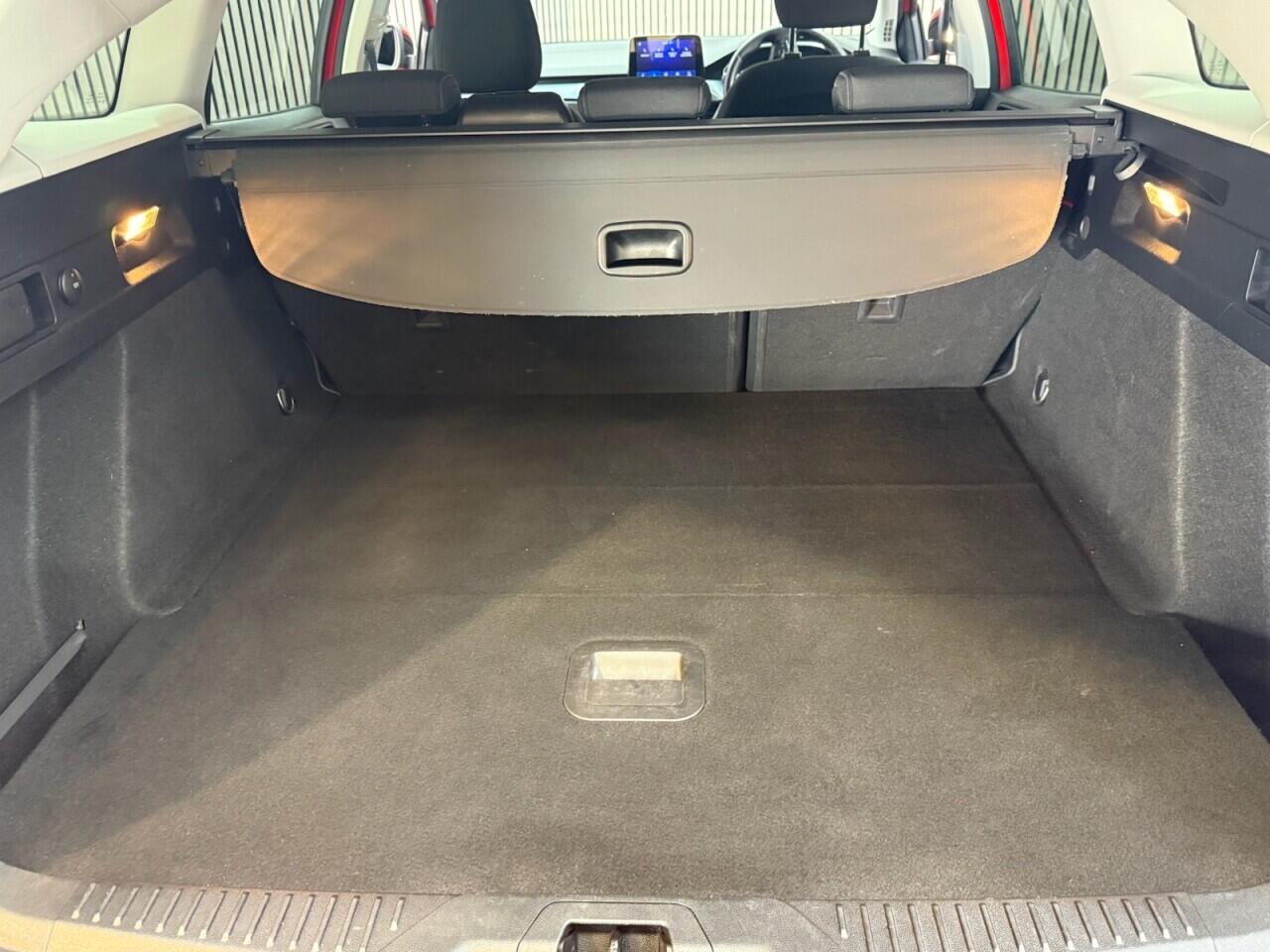 Ford Focus view 40