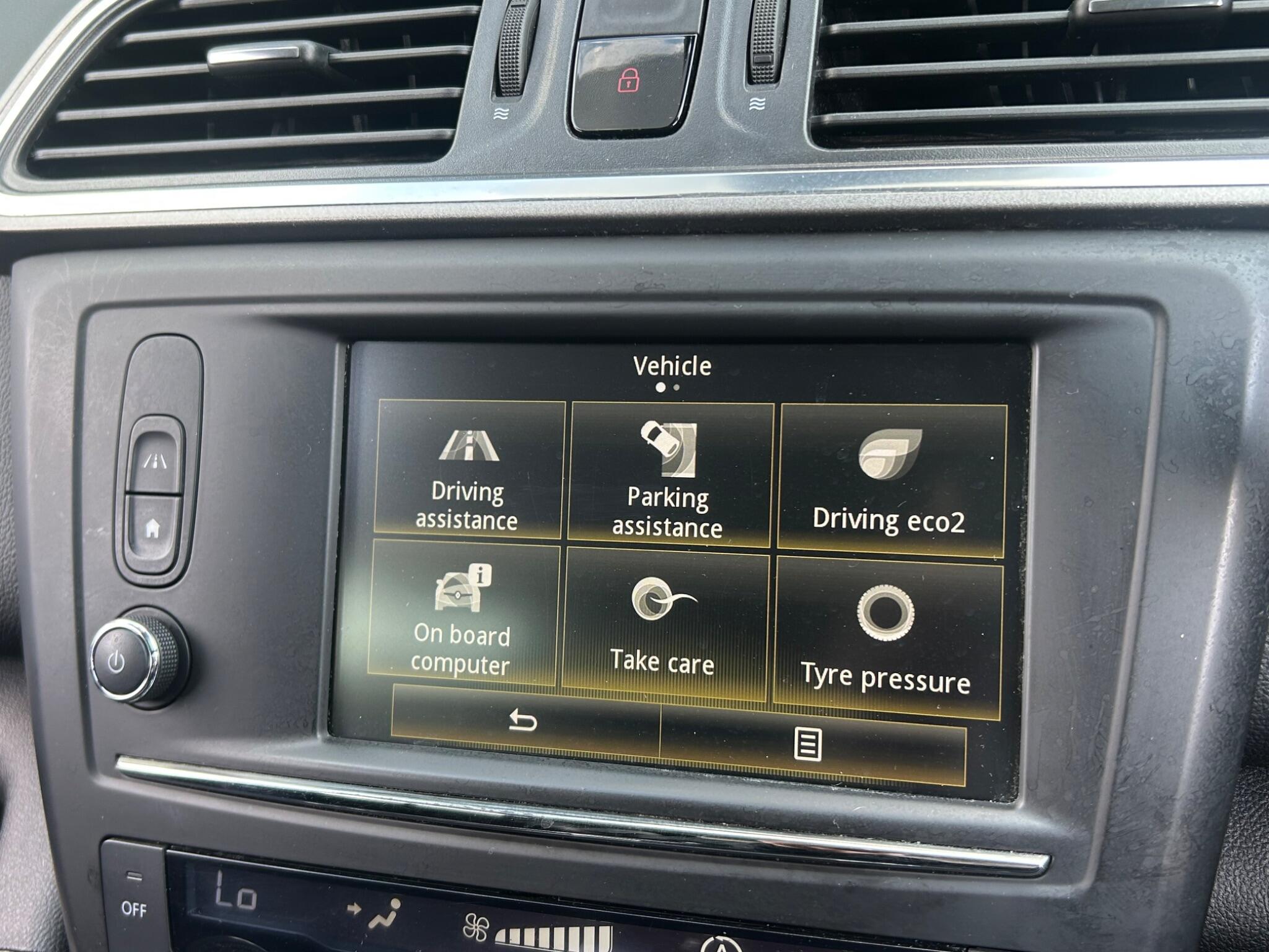 Renault Kadjar view 38