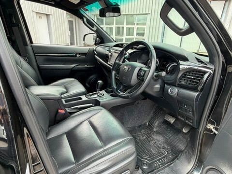 Toyota Hilux view 13