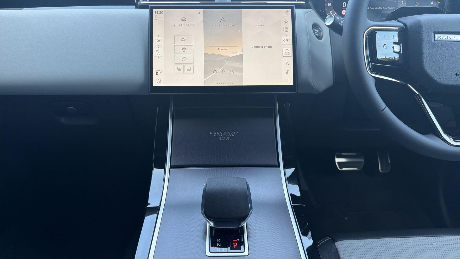 Land Rover Range Rover Velar view 24