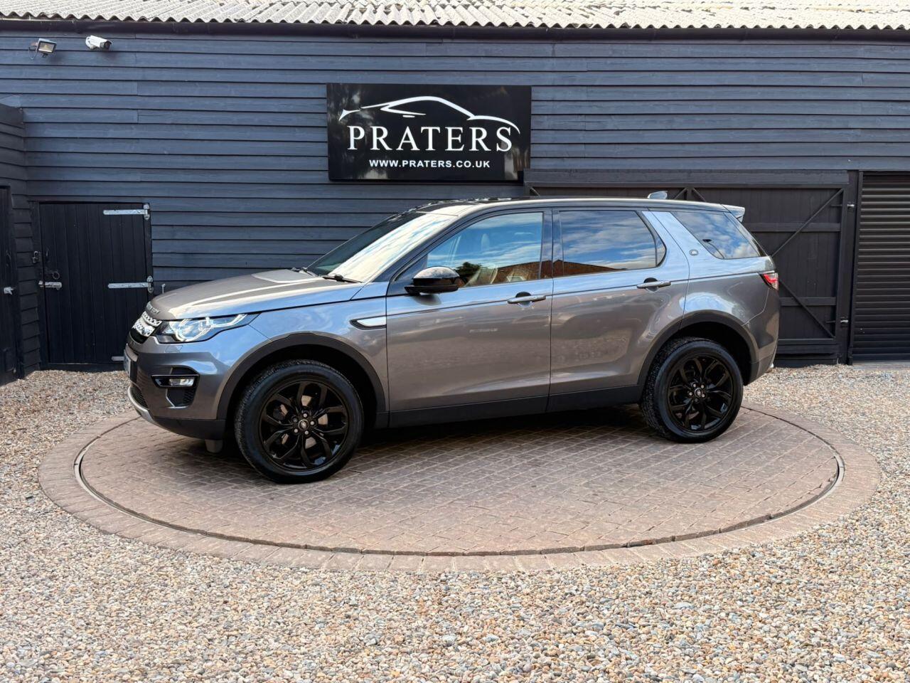 Land Rover Discovery Sport view 25